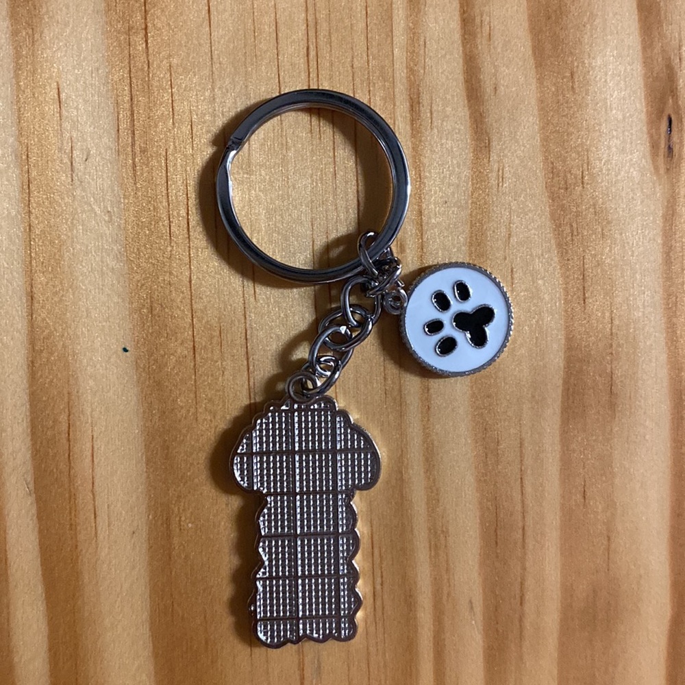 Poodle Keychain - Picture 2 of 2